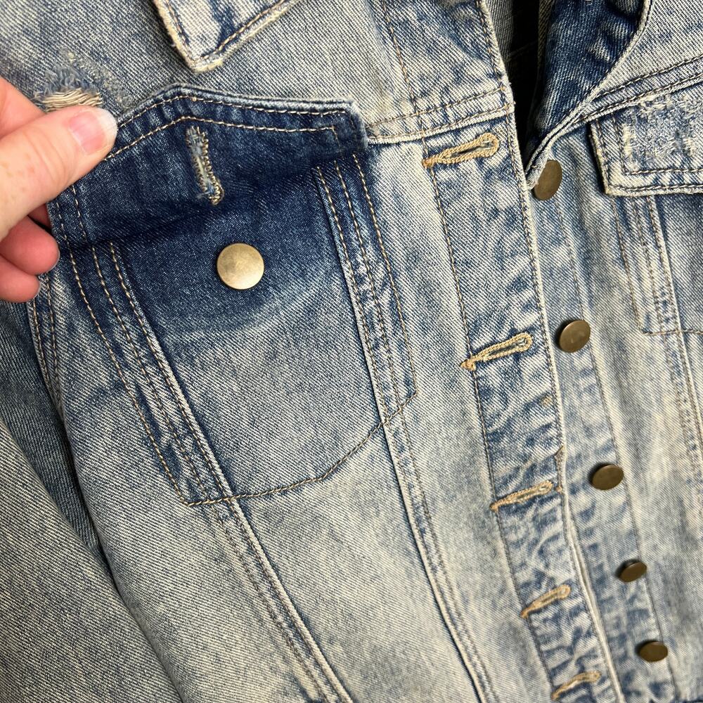 Forever 21 Faded Denim Jacket Small - Picture 5 of 10